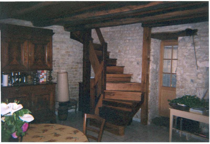ILE DE RE MAISON DANS PROPRIETE DE CARACTERE PRES DU PORT D'ARS