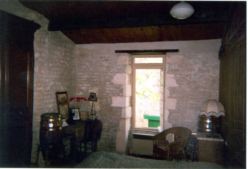 ILE DE RE MAISON DANS PROPRIETE DE CARACTERE PRES DU PORT D'ARS